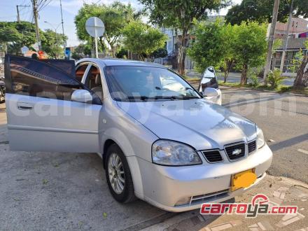 Chevrolet Optra 2005 - imagen secundaria 1