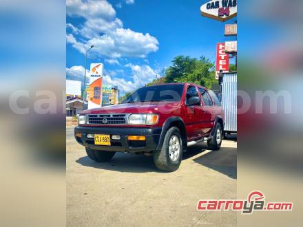 Nissan Pathfinder 1997 - imagen 1