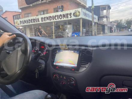 KIA Rio Xcite 2011 - imagen secundaria 1