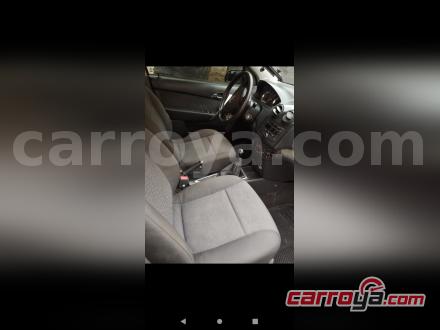 Chevrolet Aveo 2011 - imagen secundaria 1