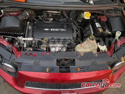 Chevrolet Sonic 2015 - imagen 1