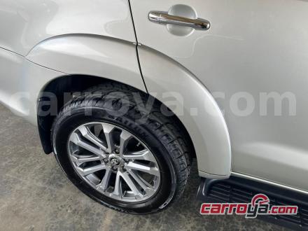 Toyota Fortuner 2012 - imagen secundaria 2