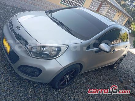 KIA Rio Spice 2011 - imagen secundaria 2