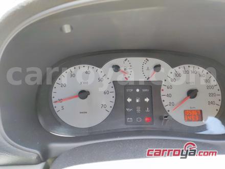 Renault Clio 2006 - imagen secundaria 1