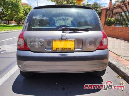 Renault Clio 2006 - imagen secundaria 2