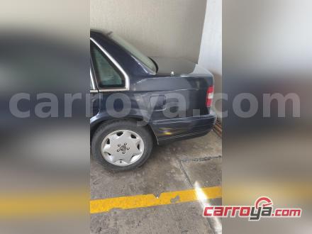 Volvo 960 1995 - imagen secundaria 1