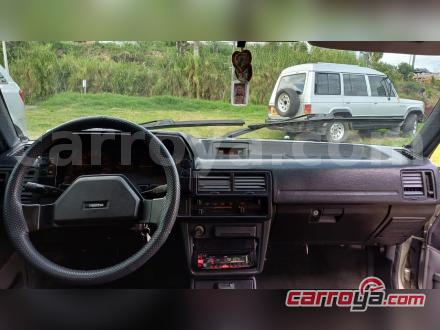 Mazda 323 1995 - imagen 1