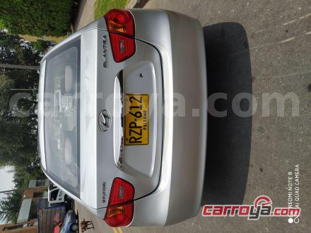 Hyundai Elantra Supreme 2010 - imagen secundaria 1