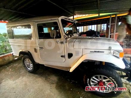 Toyota FJ43 1979 - imagen secundaria 1