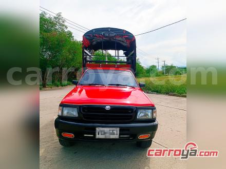 Mazda B2200 1999 - imagen secundaria 1