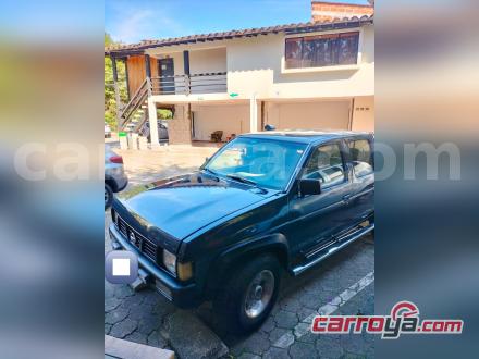 Nissan D21 2007 - imagen secundaria 1