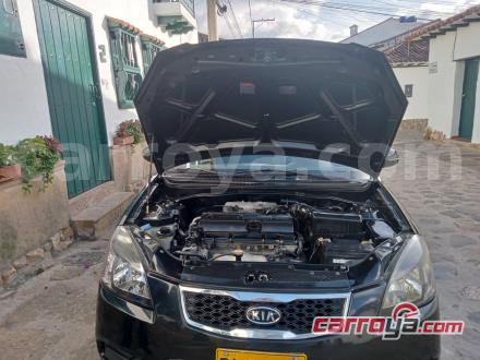 KIA Rio Xcite 2012 - imagen secundaria 2