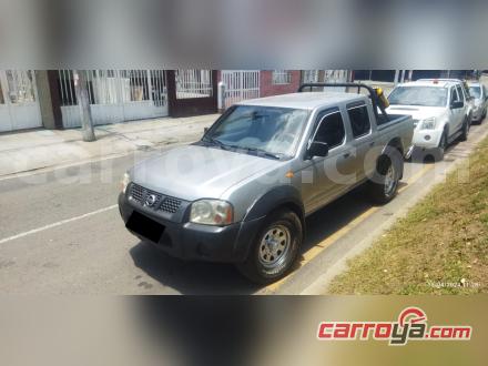 Nissan Frontier NP300 2010 - imagen secundaria 2