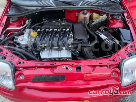 Renault Clio 2002 - imagen secundaria 2