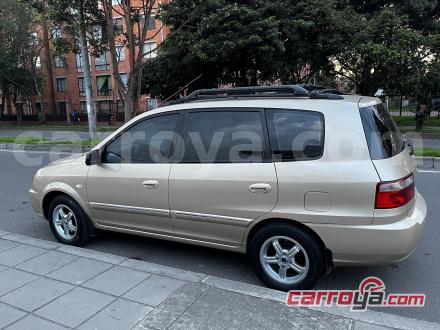 KIA Carens 2007 - imagen secundaria 1