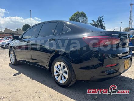 Chevrolet Onix 2021 - imagen secundaria 1