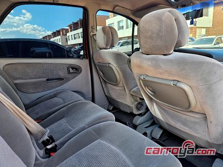 Renault Scenic II 2006 - imagen secundaria 2