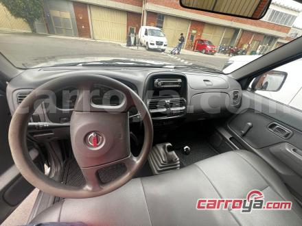 Nissan D22 2009 - imagen secundaria 1