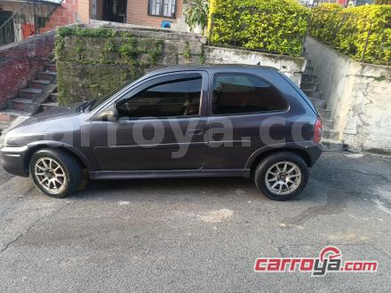 Chevrolet Corsa 2005 - imagen secundaria 2