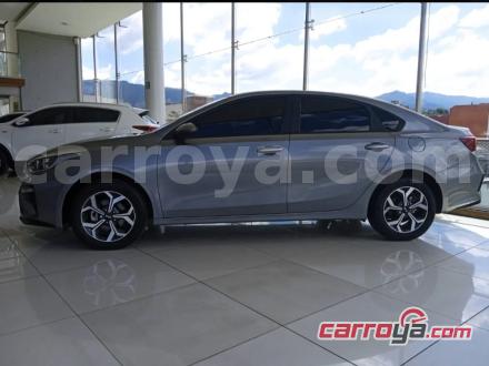 KIA Cerato Vivro 2022 - imagen secundaria 2