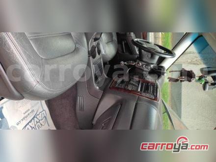 Ford Explorer 2003 - imagen secundaria 2