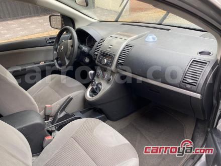Nissan New Versa 2012 - imagen secundaria 1