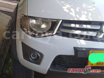 Mitsubishi L200 2012 - imagen secundaria 1
