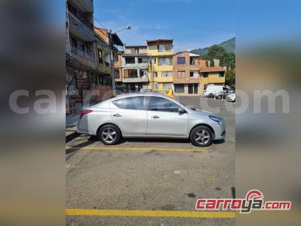 Nissan Versa 2020 - imagen secundaria 2