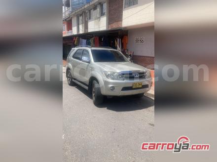 Toyota Fortuner 2008 - imagen secundaria 1