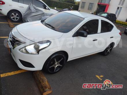 Nissan Versa 2018 - imagen secundaria 2