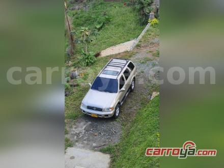 Nissan Pathfinder 2003 - imagen secundaria 1