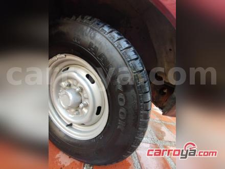 Mazda B2000 1991 - imagen secundaria 2