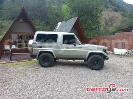 Toyota Land Cruiser 1995 - imagen 1
