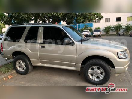 Ford Explorer 2003 - imagen secundaria 2
