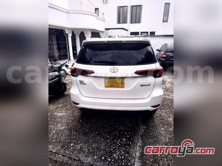 Toyota Fortuner 2017 - imagen secundaria 1