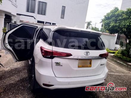 Toyota Fortuner 2017 - imagen secundaria 2