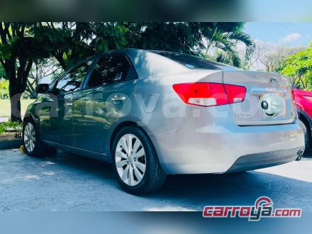 KIA Cerato Forte 2012 - imagen secundaria 1