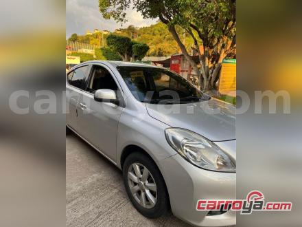 Nissan Versa 2013 - imagen 1