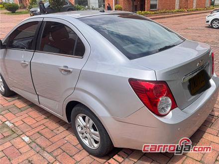 Chevrolet Sonic 2016 - imagen secundaria 1