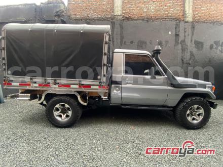Toyota FJ43 2002 - imagen secundaria 2