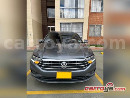 Volkswagen Jetta 2019 - imagen secundaria 1