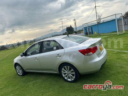 KIA Cerato Forte 2010 - imagen secundaria 2