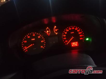 Renault Clio 2005 - imagen secundaria 2