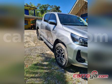 Toyota Hilux 2022 - imagen 1