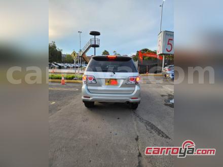 Toyota Fortuner 2012 - imagen secundaria 1