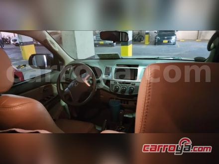 Toyota Fortuner 2012 - imagen secundaria 2