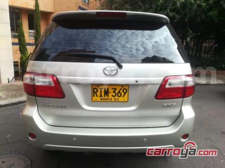 Toyota Fortuner 2011 - imagen secundaria 2