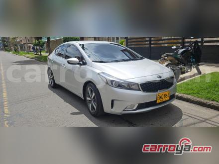 KIA Cerato Pro 2019 - imagen secundaria 2