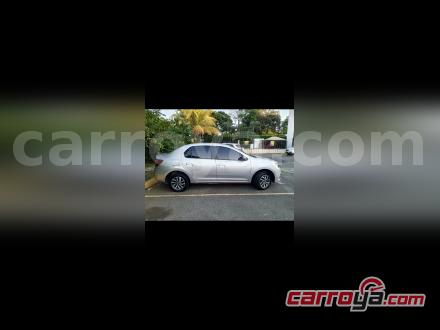 Renault Logan 2020 - imagen 1