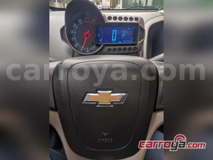 Chevrolet Sonic 2015 - imagen secundaria 1